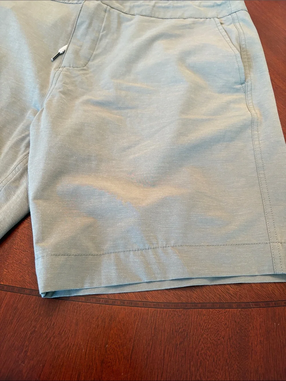 Mens Faherty brand all day shorts size 38
